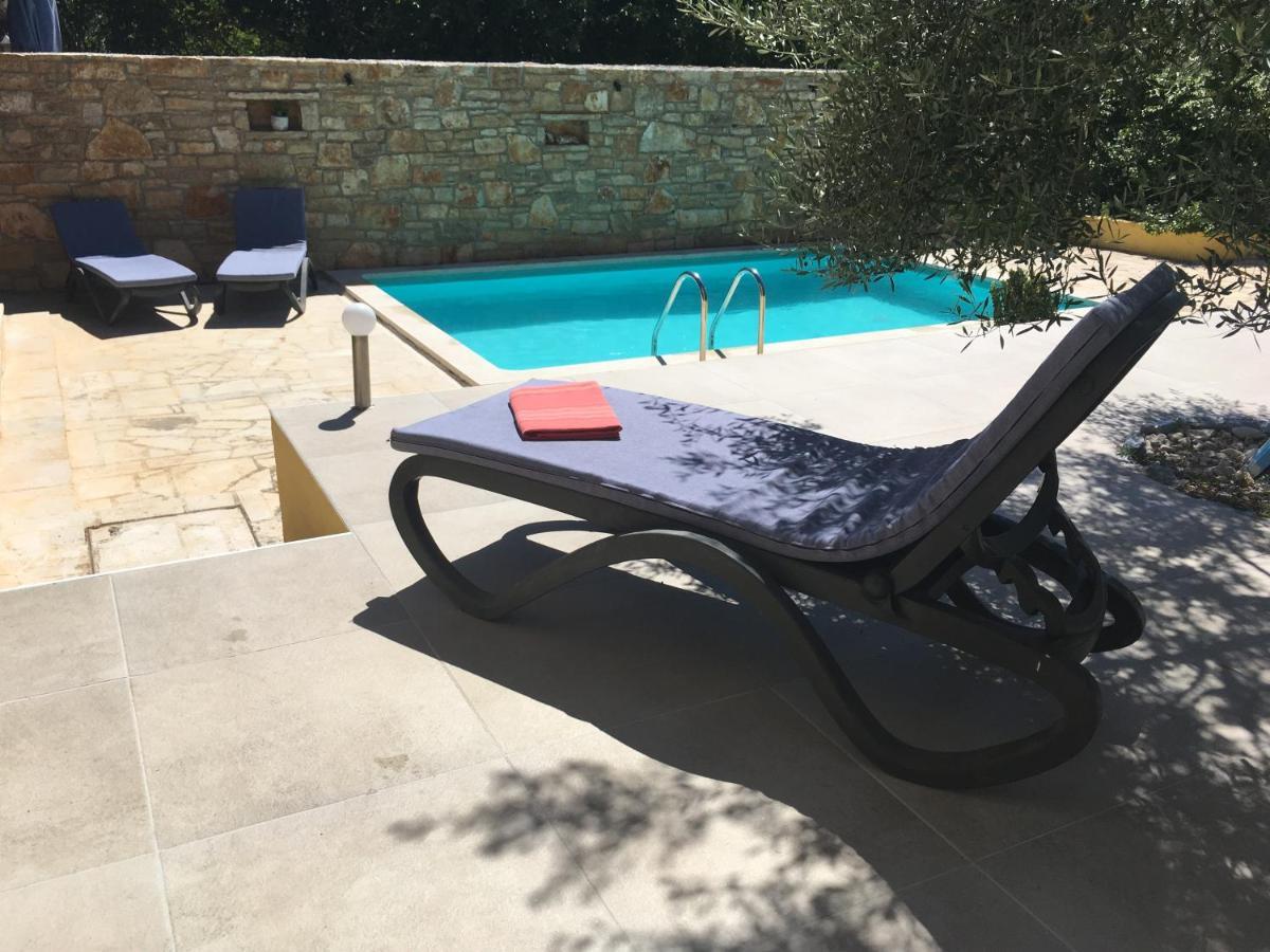 Holiday Home Ava1 With Pool & Holiday Home Ava2 With Whirlpool Baderna Buitenkant foto